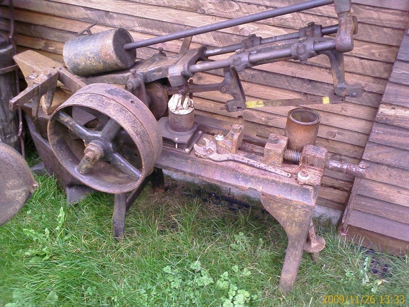 Ancienne scie à métaux alternative